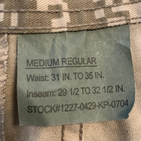 Digital Camo Cargo Pants Mens 35x32 Beige Gray Adjustable Waist Army BDU Hiking - Picture 2 of 9